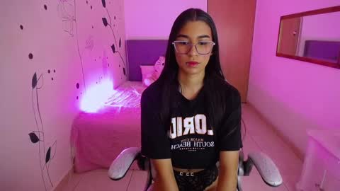 dana_paula online show from 01/08/25, 11:43