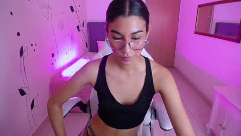 dana_paula online show from 01/10/25, 02:45