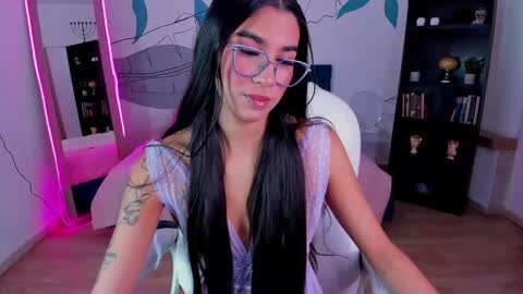 dana_paula online show from 11/05/25, 11:32