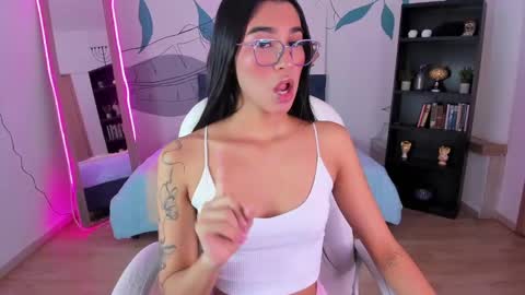 dana_paula online show from 11/14/25, 11:42