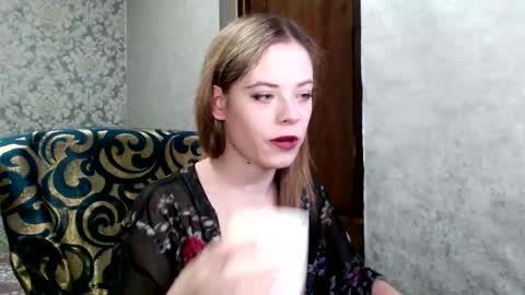 Dana SmileX online show from 11/12/25, 07:24