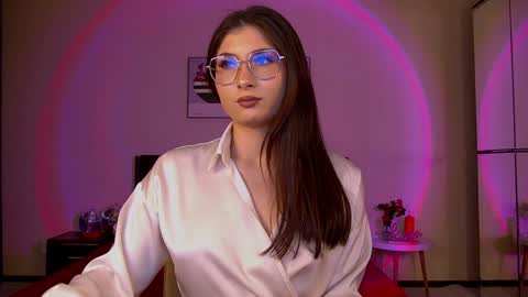 danabatler online show from 02/02/25, 08:41