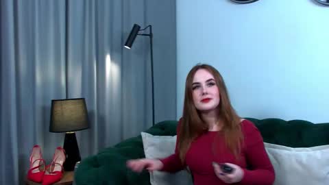 Dana online show from 02/06/25, 01:05