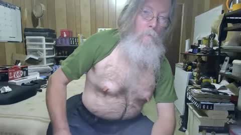 Snapshot of danagm chatting on 12/21/24, 10:19 Dana online show from 12/21/24, 10:19