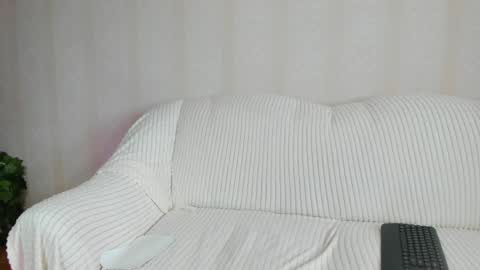 danajhonson online show from 05/20/26, 06:52