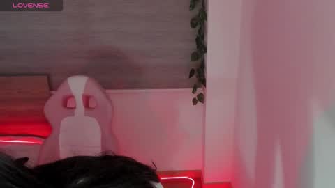 Snapshot of danay_01 chatting on 12/02/25, 12:05 danay_01 online show from 12/02/25, 12:05