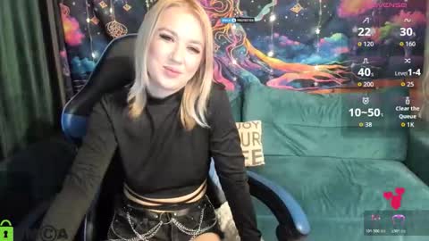 dances_queen online show from 02/13/26, 08:49