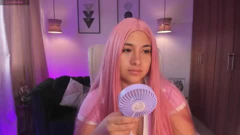 Snapshot of dandara_thompsson chatting on 11/15/25, 11:29 Dandara online show from 11/15/25, 11:29