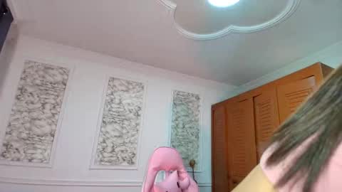 Snapshot of danellahouston chatting on 12/05/25, 05:53 Danella Houston online show from 12/05/25, 05:53