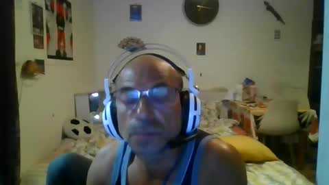 Snapshot of danger93229451 chatting on 06/06/26, 01:00 danger93229451 online show from 06/06/26, 01:00