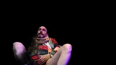 Snapshot of dangermousey005 chatting on 02/12/25, 07:02 dangermousey005 online show from 02/12/25, 07:02