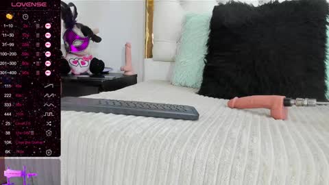 DANI online show from 01/22/25, 06:10