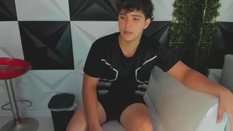 dani_cumboy online show from 10/14/25, 02:40