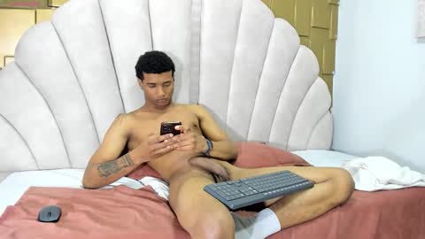 Daniel  online show from 10/20/25, 02:06