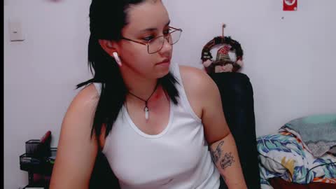 dani y jocelyn online show from 12/13/24, 08:47