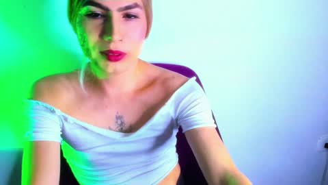 dani online show from 12/22/24, 12:39