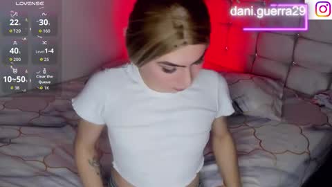 dani online show from 10/17/25, 11:18