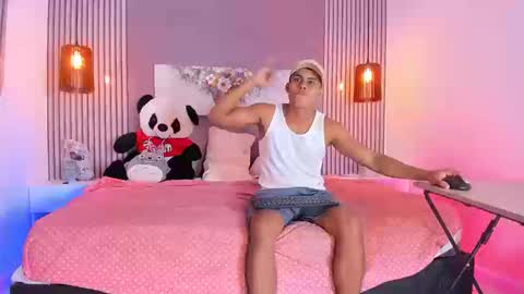 dani_n_blessd online show from 09/10/25, 01:11