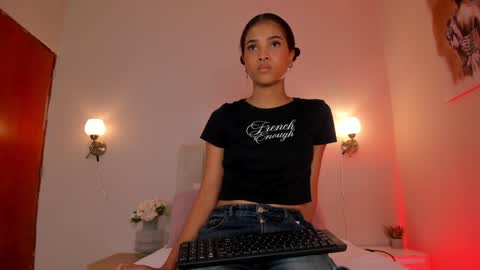 Hi I am Dani online show from 01/20/25, 06:10