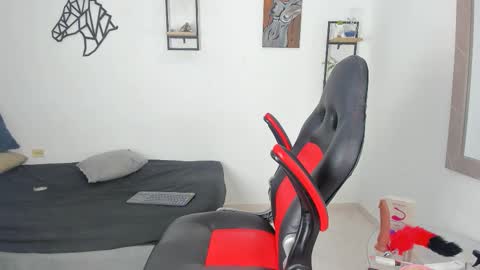 Daniella online show from 10/16/25, 08:10