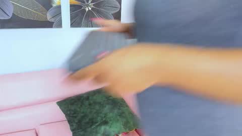 Daniella online show from 10/19/25, 09:48