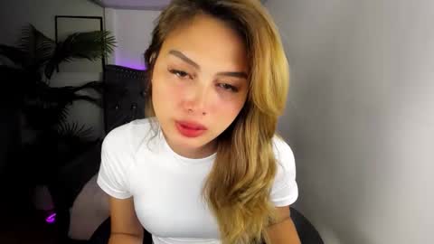 Snapshot of danicawinks chatting on 05/02/26, 12:15 Danica online show from 05/02/26, 12:15