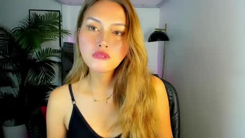 Snapshot of danicawinks chatting on 06/07/26, 09:51 Danica online show from 06/07/26, 09:51