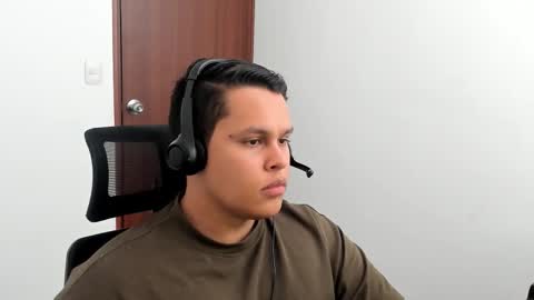 danicutexxx online show from 09/30/25, 06:57