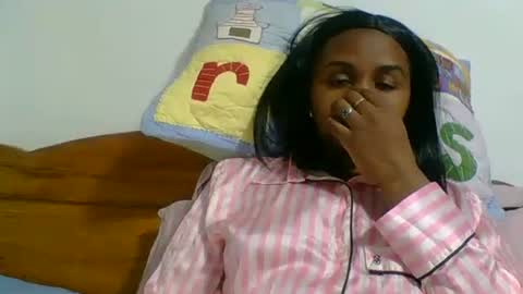 Snapshot of danie80704 chatting on 09/26/25, 08:35 danie80704 online show from 09/26/25, 08:35