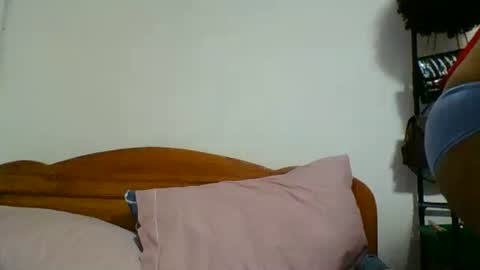 Snapshot of danie80704 chatting on 10/23/25, 03:11 danie80704 online show from 10/23/25, 03:11