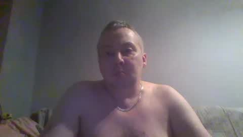 Snapshot of daniel0028 chatting on 01/02/25, 12:02 dan online show from 01/02/25, 12:02