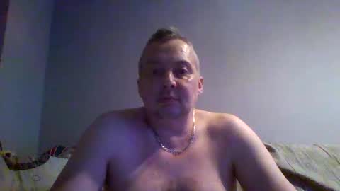 Snapshot of daniel0028 chatting on 10/06/25, 09:45 dan online show from 10/06/25, 09:45