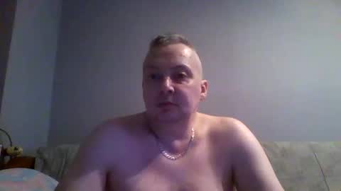Snapshot of daniel0028 chatting on 10/19/25, 04:07 dan online show from 10/19/25, 04:07
