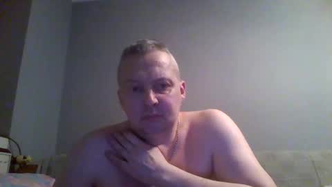 Snapshot of daniel0028 chatting on 11/01/25, 12:34 dan online show from 11/01/25, 12:34