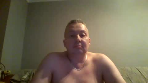 Snapshot of daniel0028 chatting on 11/11/25, 08:09 dan online show from 11/11/25, 08:09