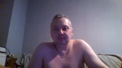 Snapshot of daniel0028 chatting on 04/03/26, 12:30 dan online show from 04/03/26, 12:30