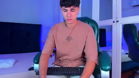 Daniel online show from 12/14/24, 04:01