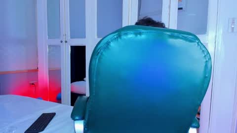 Daniel online show from 12/18/24, 06:32