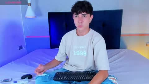 Daniel online show from 01/03/25, 03:38