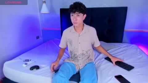 Daniel online show from 01/05/25, 03:32