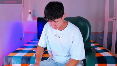 Daniel online show from 02/09/25, 03:43