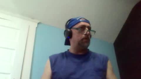 Snapshot of daniel_lbc chatting on 10/14/25, 05:25 Daniel online show from 10/14/25, 05:25