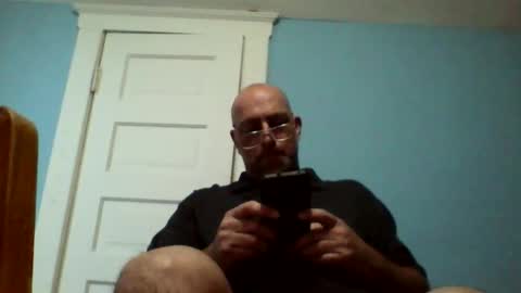 Snapshot of daniel_lbc chatting on 11/20/25, 06:40 Daniel online show from 11/20/25, 06:40