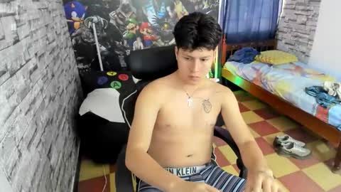daniel_leon_c online show from 03/08/26, 01:37