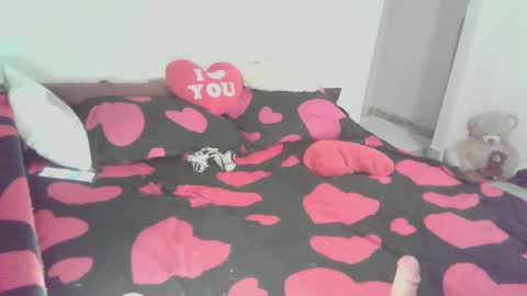 Snapshot of daniel_samy chatting on 01/23/25, 06:24 Daniel and Samy online show from 01/23/25, 06:24