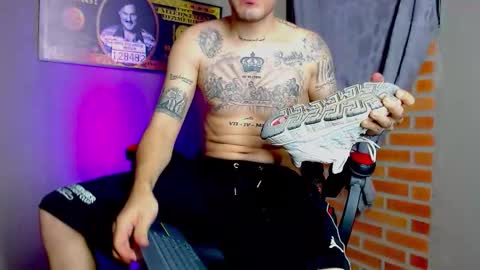 DANIEL online show from 02/09/25, 02:06