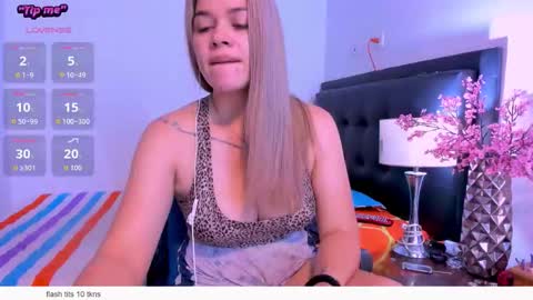 Snapshot of daniela_beauty chatting on 03/19/26, 03:05 daniela online show from 03/19/26, 03:05