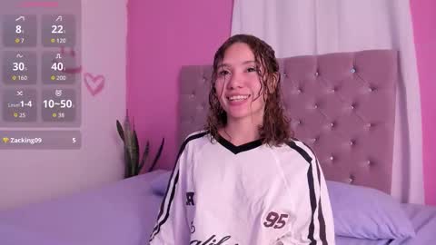 Snapshot of daniela_brown1 chatting on 09/23/25, 11:19 Daniela Brown online show from 09/23/25, 11:19