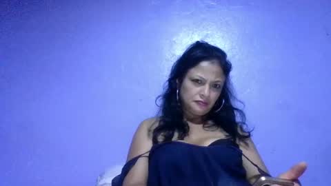 daniela_love1 online show from 06/11/26, 12:32