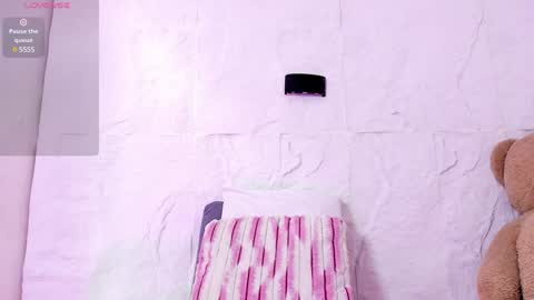Dani online show from 12/23/24, 05:43